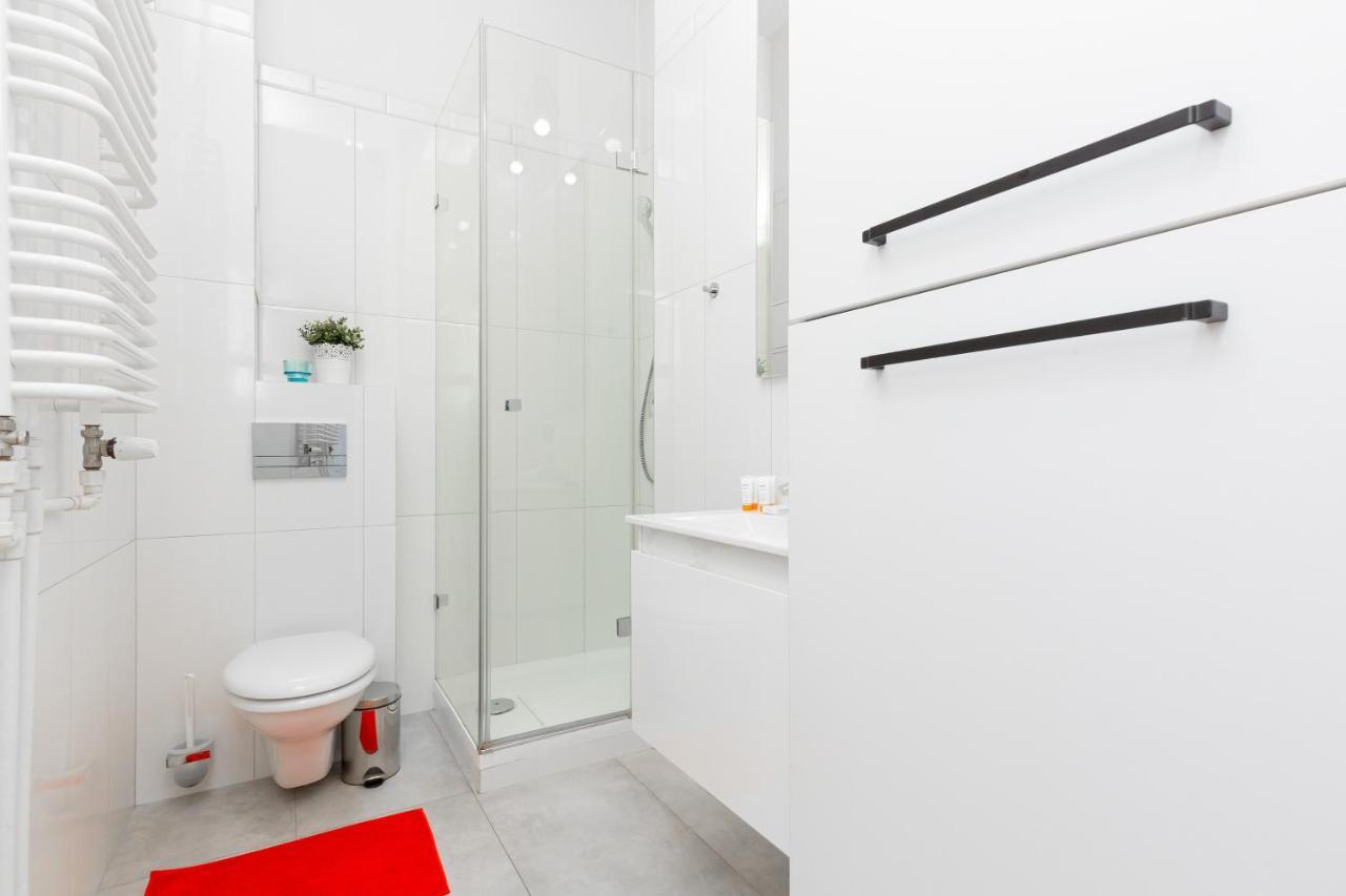 Downtown Studio Apartment Poznanska By Renters Warschau Exterior foto