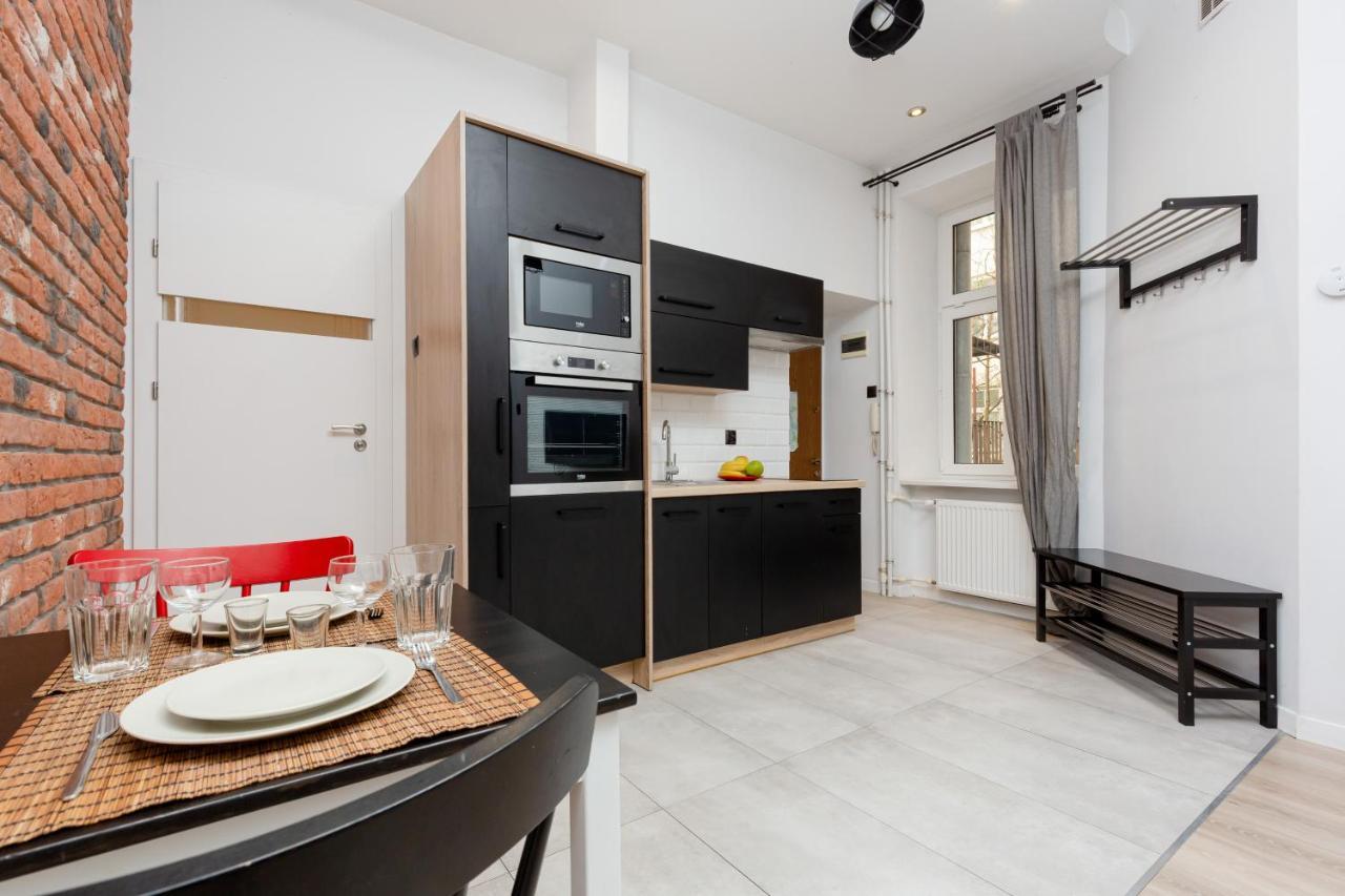 Downtown Studio Apartment Poznanska By Renters Warschau Exterior foto